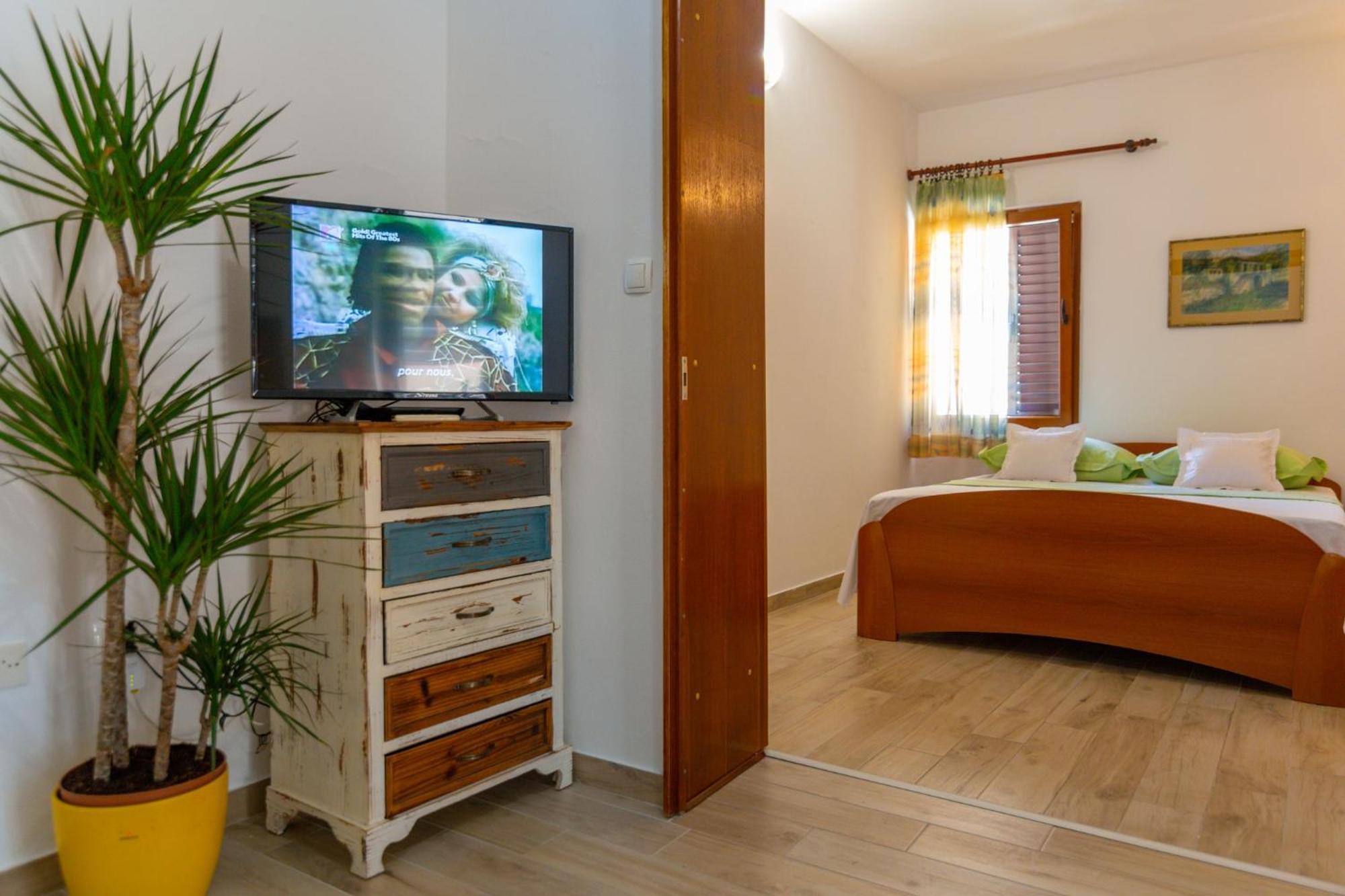 City Center Ana Apartments Makarska Buitenkant foto